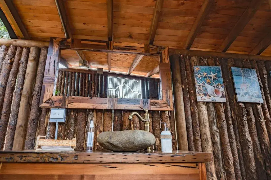 BubbleSky Glamping 15 min from Medellin