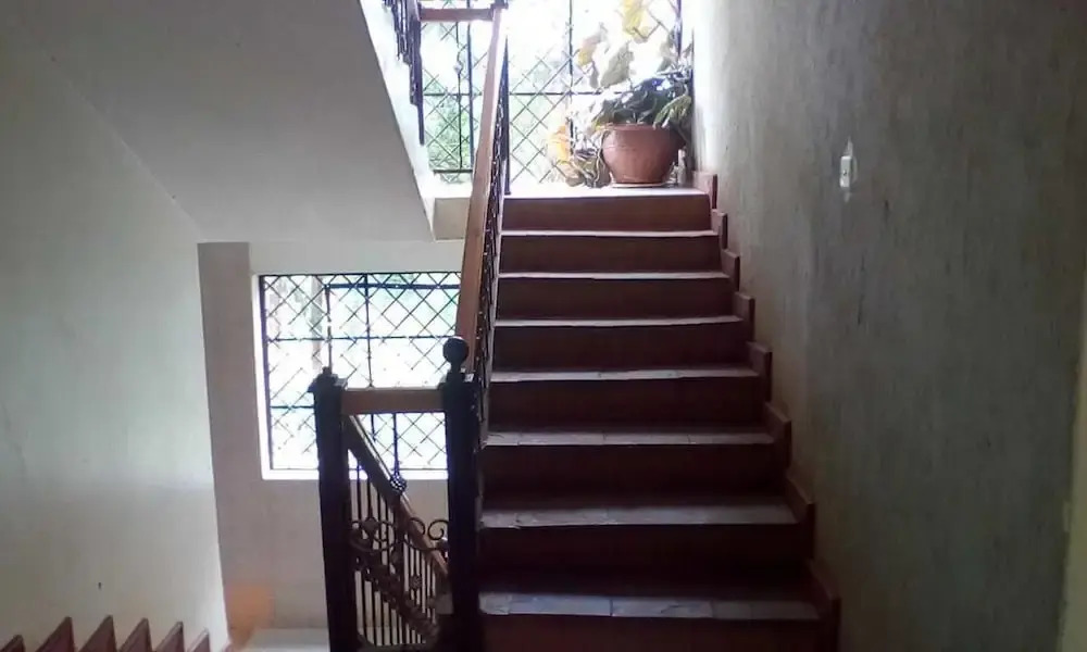 Rose House Hotel