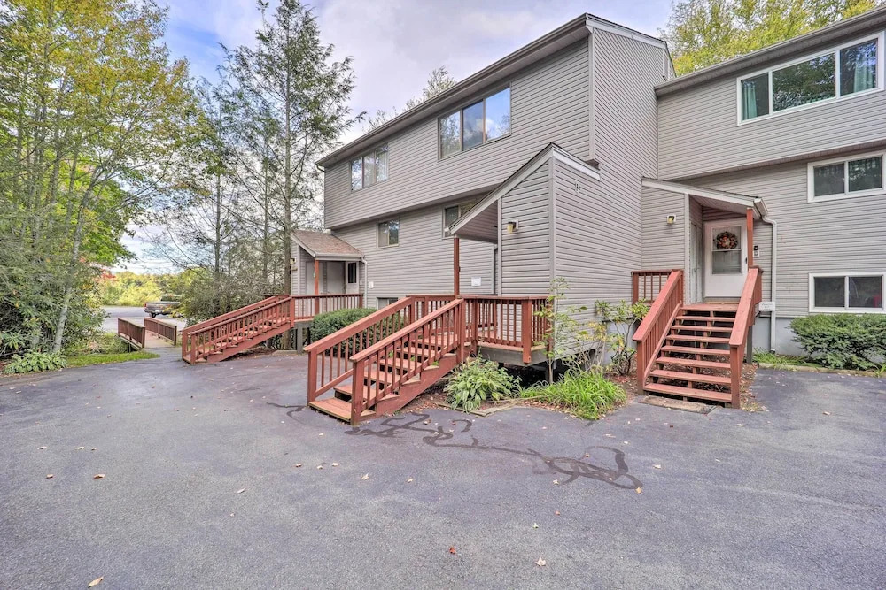 Walk to Ski Resort! Sugar Mtn Haven w/ Lake Views