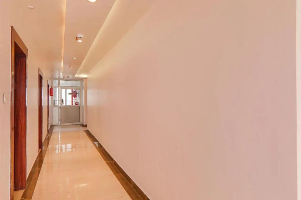 Fabhotel Ananda Inn