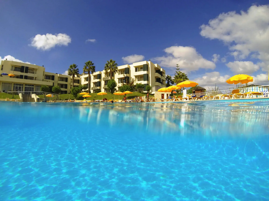 Vila Baleira Suites