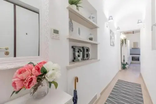 Iflat Saint Peter Bright Apartment