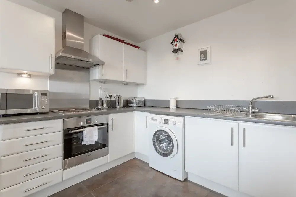 Cosy 2 Bedroom Flat Next To Quiet Park