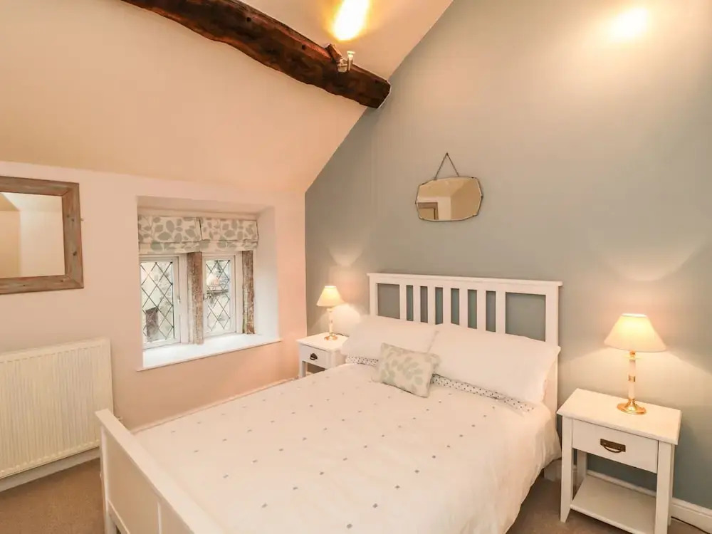 3 Brookside Cottages