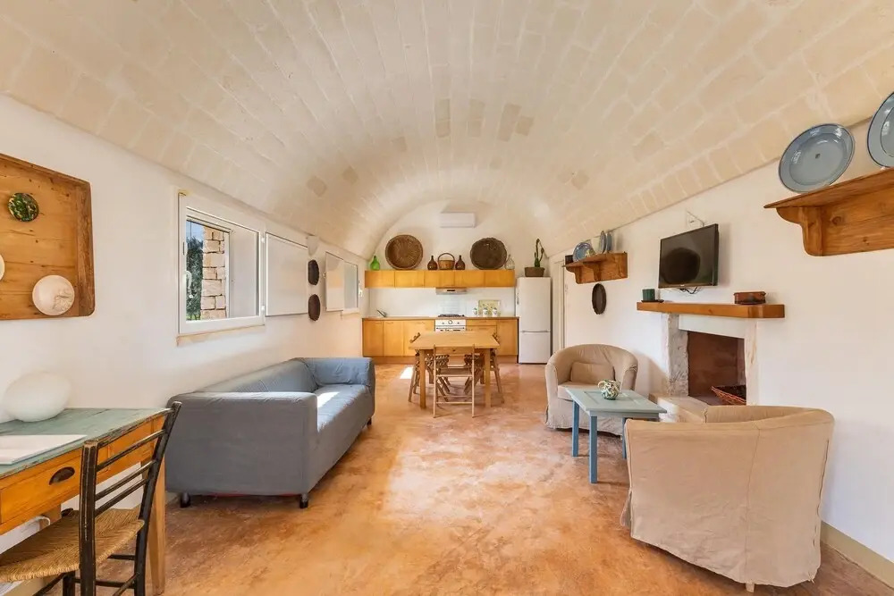 2770 Uliveto Valeria - Trullo Melograno by Perle di Puglia