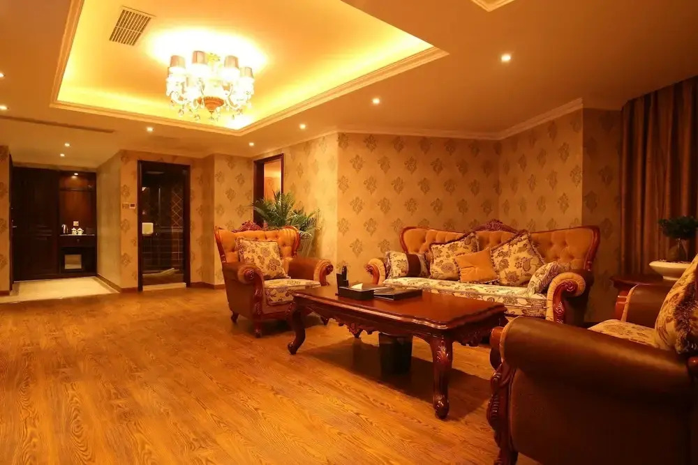 Jiali Holiday Inn Wanhe Branch