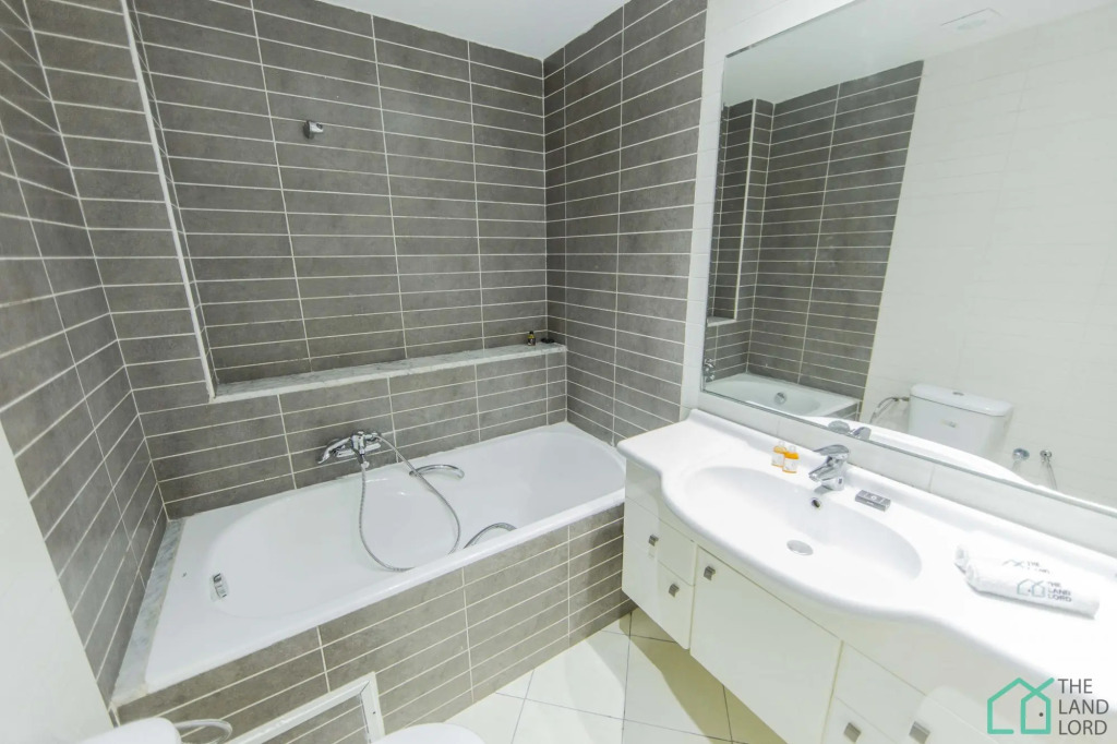 The Business Stay Spacious Well Located in Lac 2