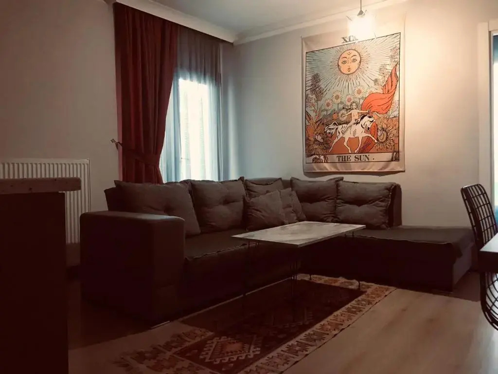 06ev Rental House