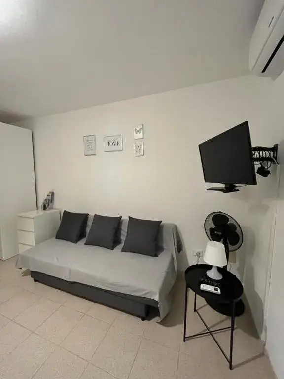 CASA ELISA