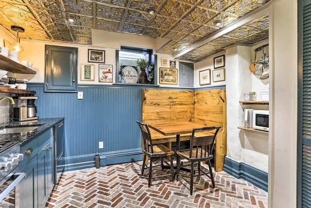 Historic Home w/ Garden, 4 Mi to Lincoln Financial