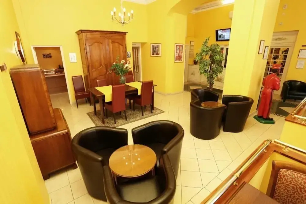 Hotel Berlioz EuroAirport Basel - Mulhouse - Freiburg