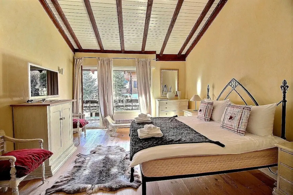 Chalet Nirvana by Mrs Miggins