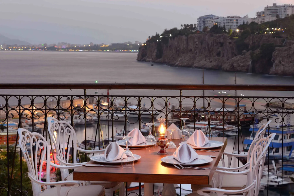 Tutav Ch Boutique Hotel