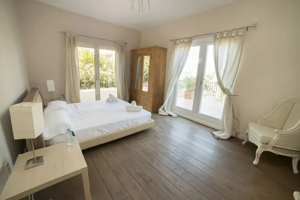 encantador y amplio estudio a 15 min de Marbella