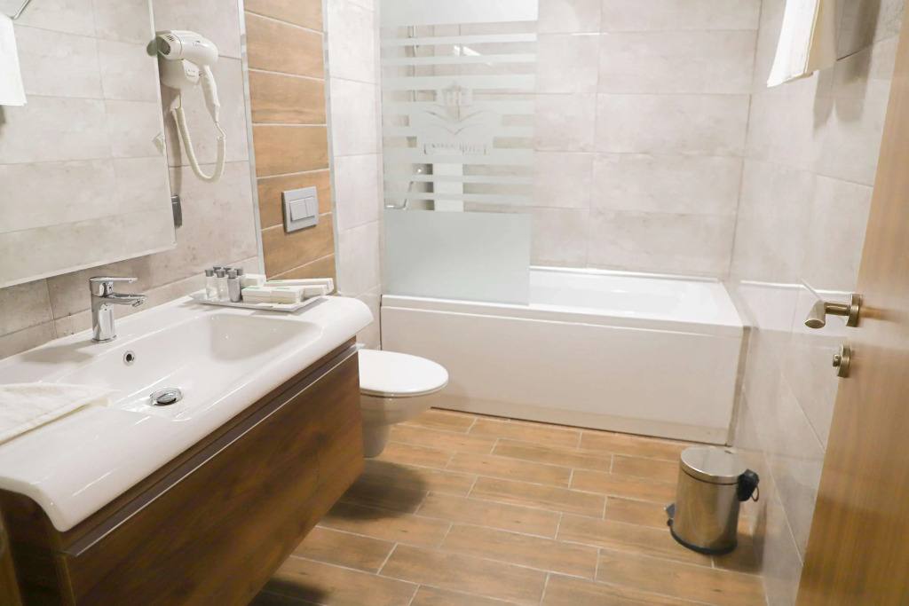 United Hotel International