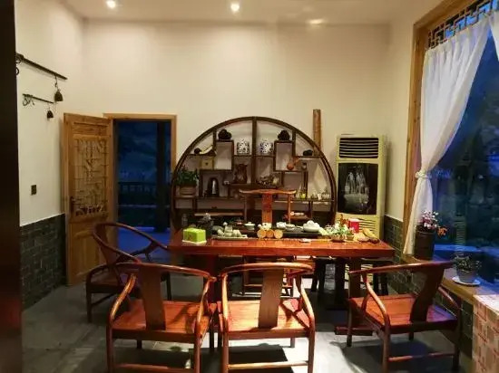 Yunshuiju Boutique Hostel