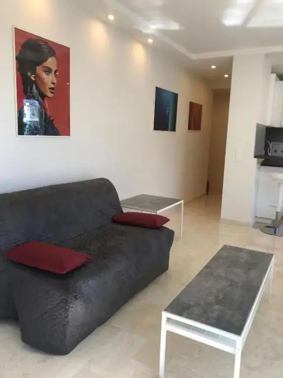 Palm d'or / GIR2405 / 2P