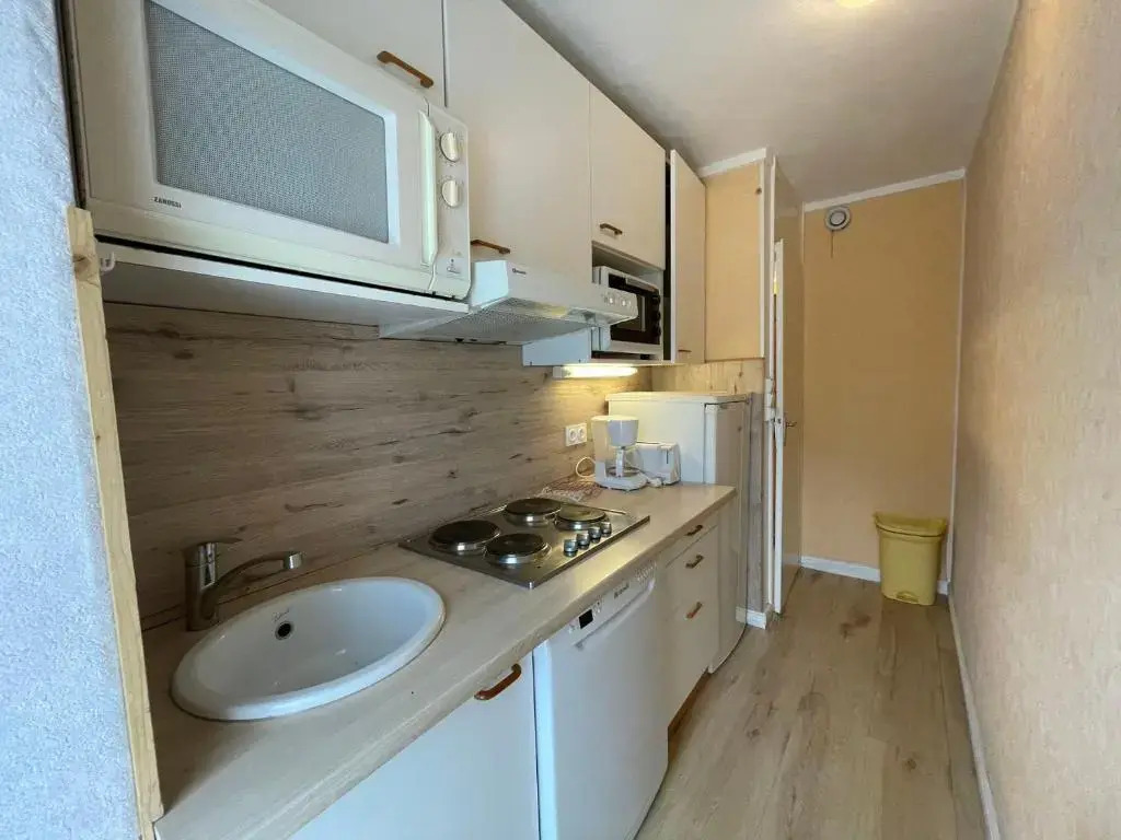 Appartement Les Menuires, 3 pièces, 8 personnes - FR-1-452-292