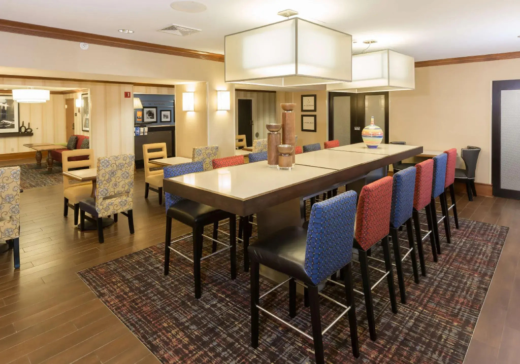 Hampton Inn Buffalo-Airport Galleria Mall