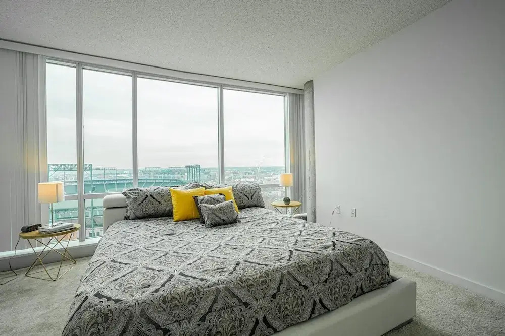 2 Bedroom Fully Furnished APT over Camden Yards 2 Apts by RedAwning