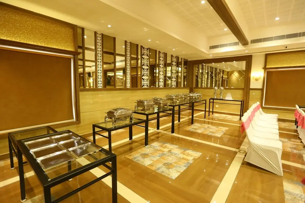 Majestic Suites - A Boutique Hotel