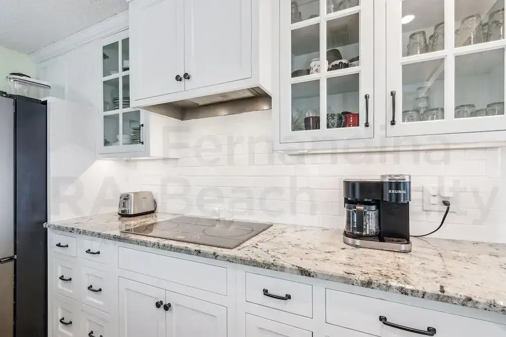 South Fletcher Spacious Family Friendly Home by RedAwning