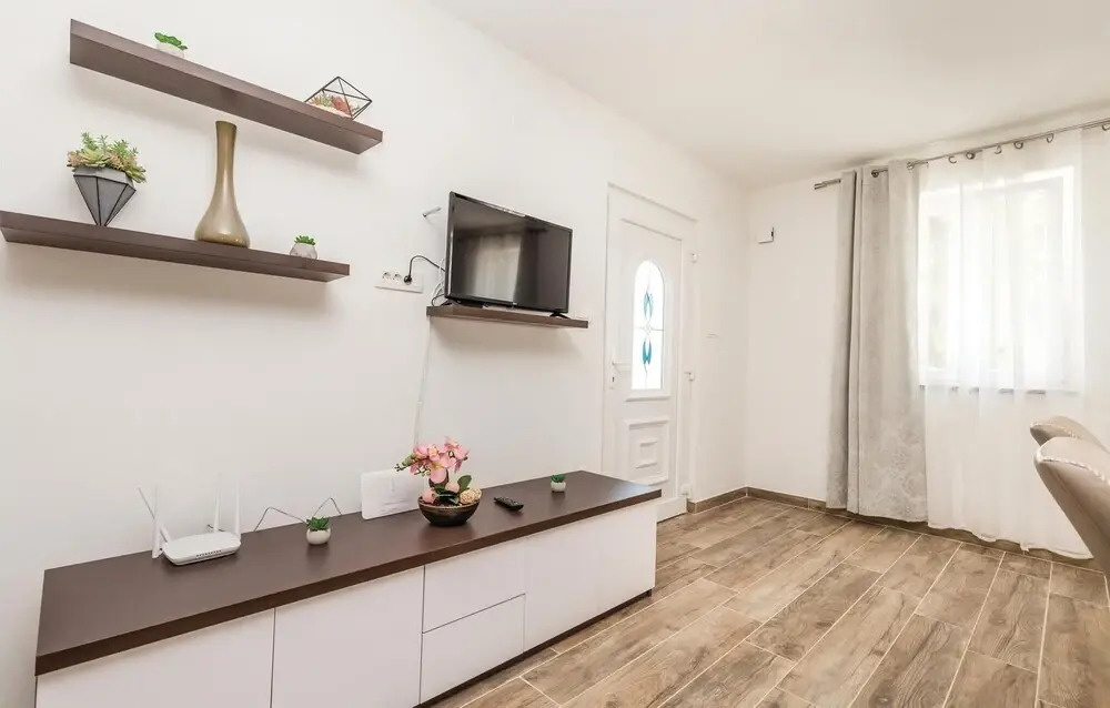 Luxurious Home In Supertarska Draga
