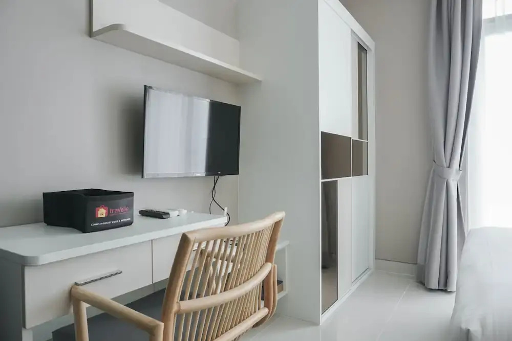 Modern And Comfort Studio At Ciputra International Apartment