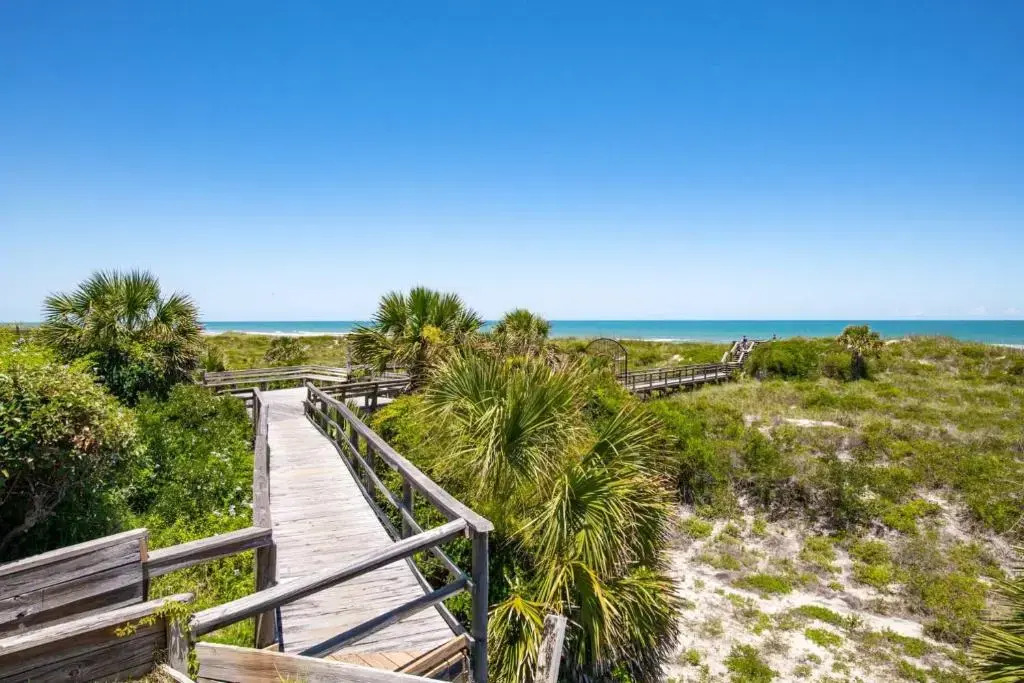 Island Palms Retreat