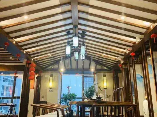 Floral Hotel· Juyi Hotel(Suining Wanda Plaza Government Service Center Store)