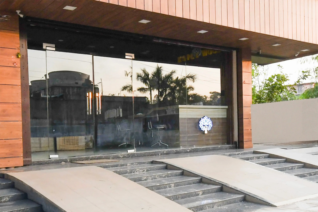 Hotel O Jamshedpur Near Burma Mines Formerly Hotel Square