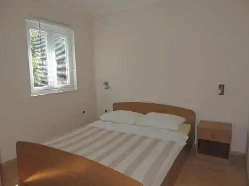 Apartments Ivica