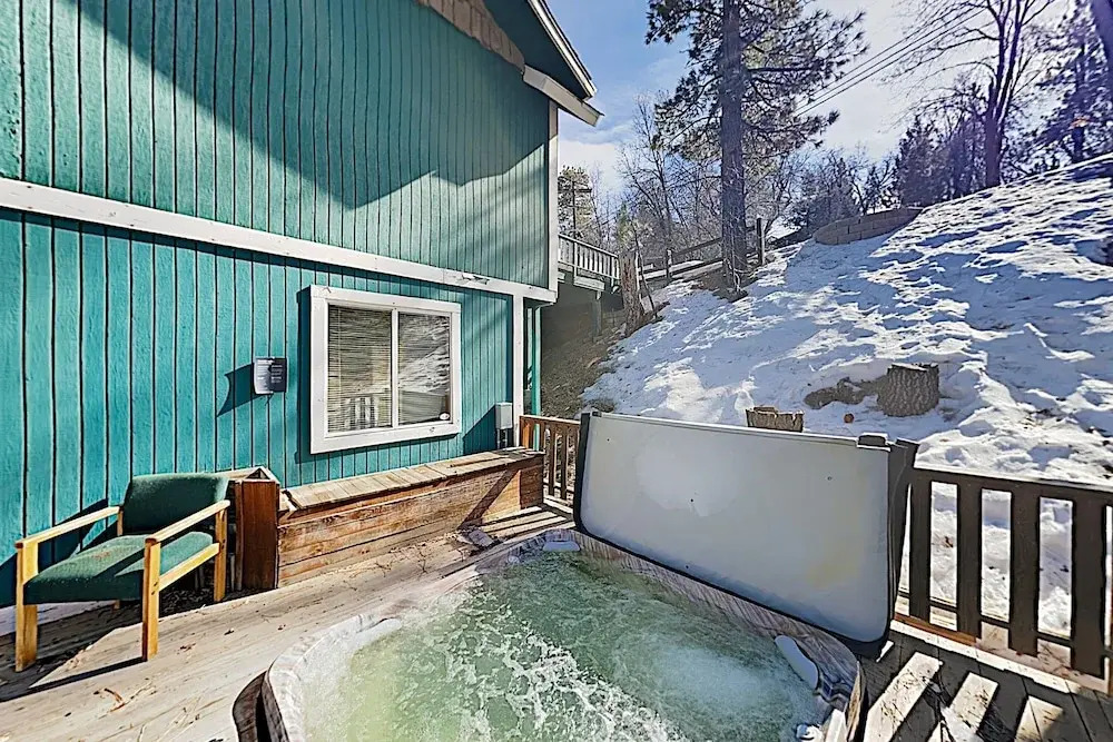 New Listing! Alpine W/ Private Hot Tub 3 Bedroom Home