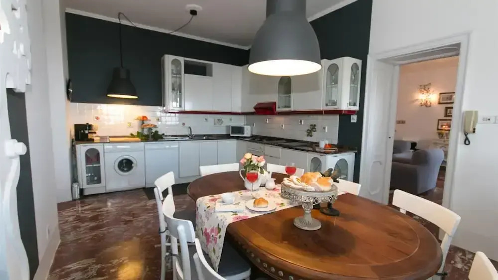 Villa Ombrosa 8, Emma Villas