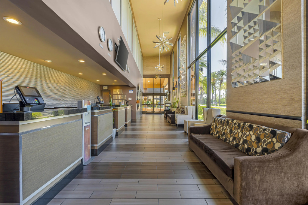 Best Western Plus Stovalls Inn
