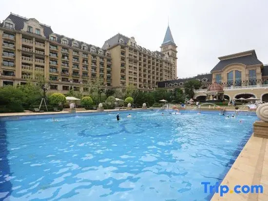 Qingdao·Qiyu·Ocean-Loving Azure Vernal Coastal Resort Homestay (Jinshatan Beer City Branch)