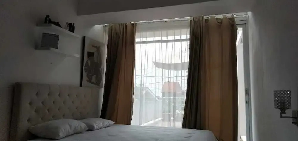 De Villa Atas Bukit by HouseinBandung