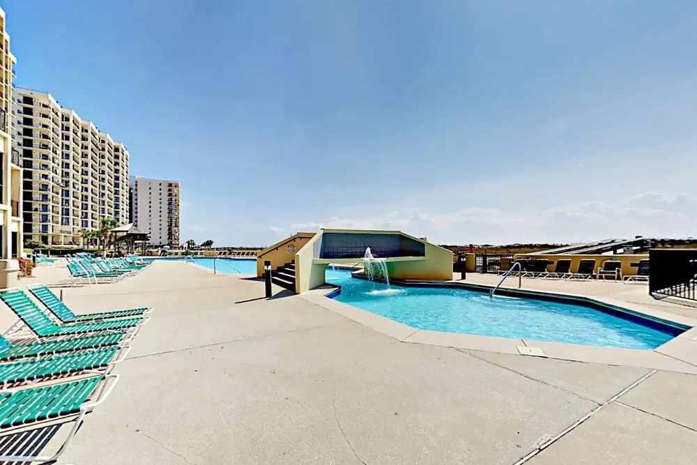 New Listing! All-suite Getaway W/ Pools & Hot Tub 2 Bedroom Condo