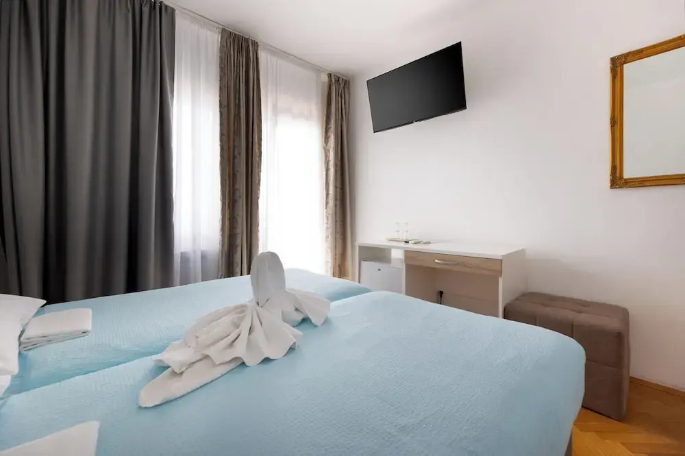 Apartments Ocrux