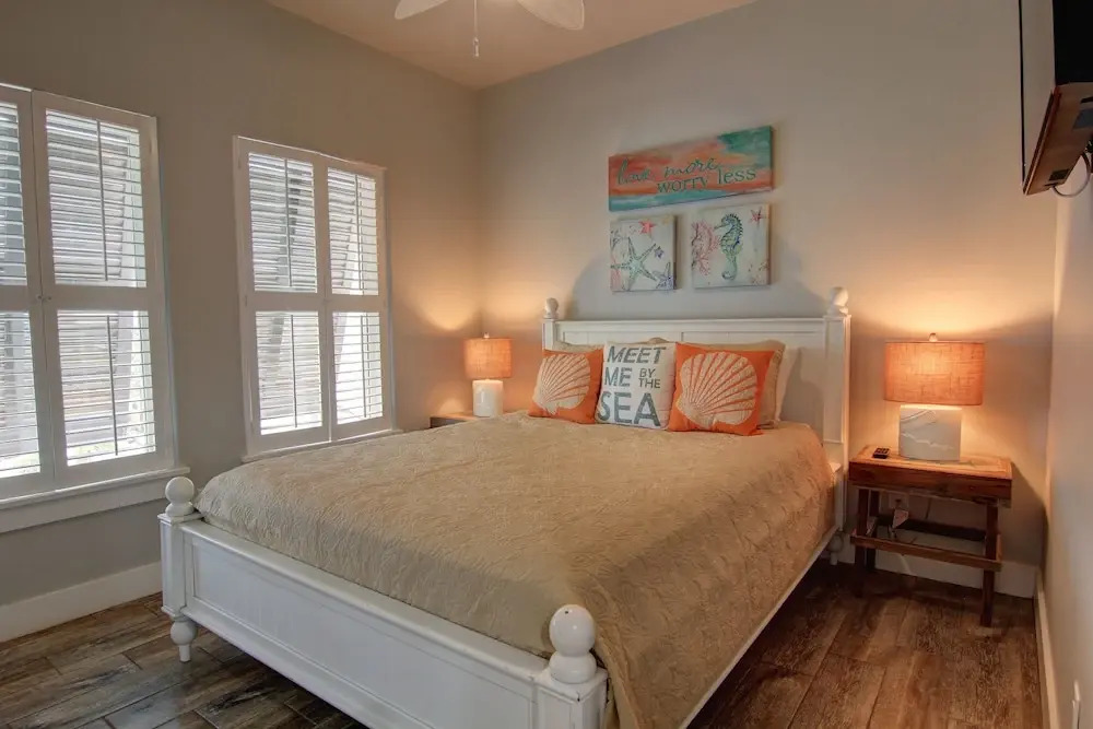 The Pearl of Port A Gw108 5 Bedrooms 3.5 Bathrooms Home