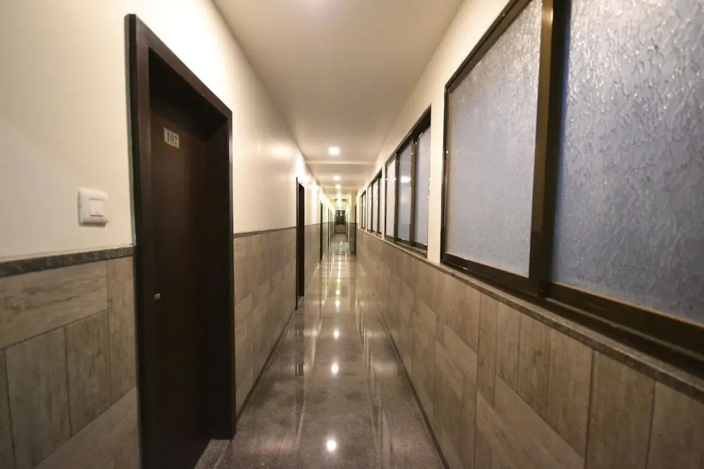 Hotel Dhantara