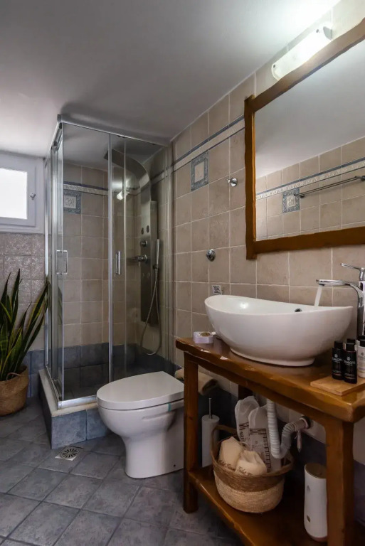 Michalakis Seaside Suites