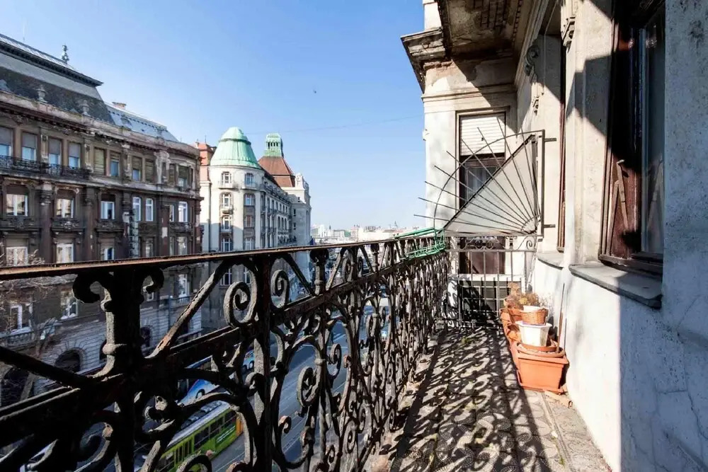 Apartment Bartok Bela ut