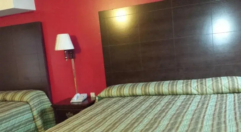 Hallmark Motel
