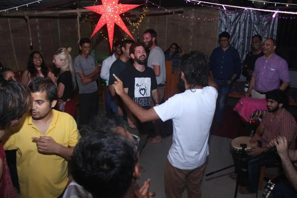 Cohostel