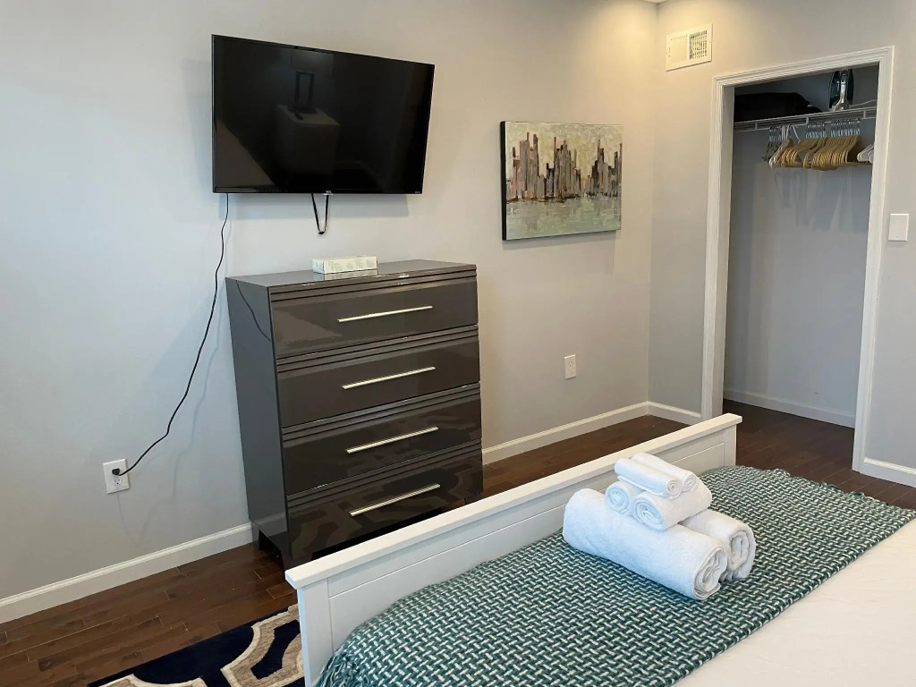 2023 McClellan · Clean and sleek 2 bedroom home in South Philly