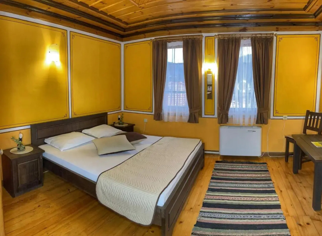 Guest rooms Colorit