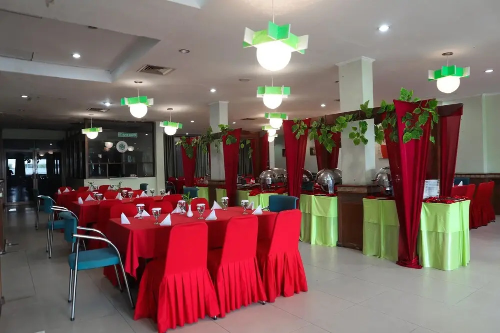 Mona Plaza Hotel