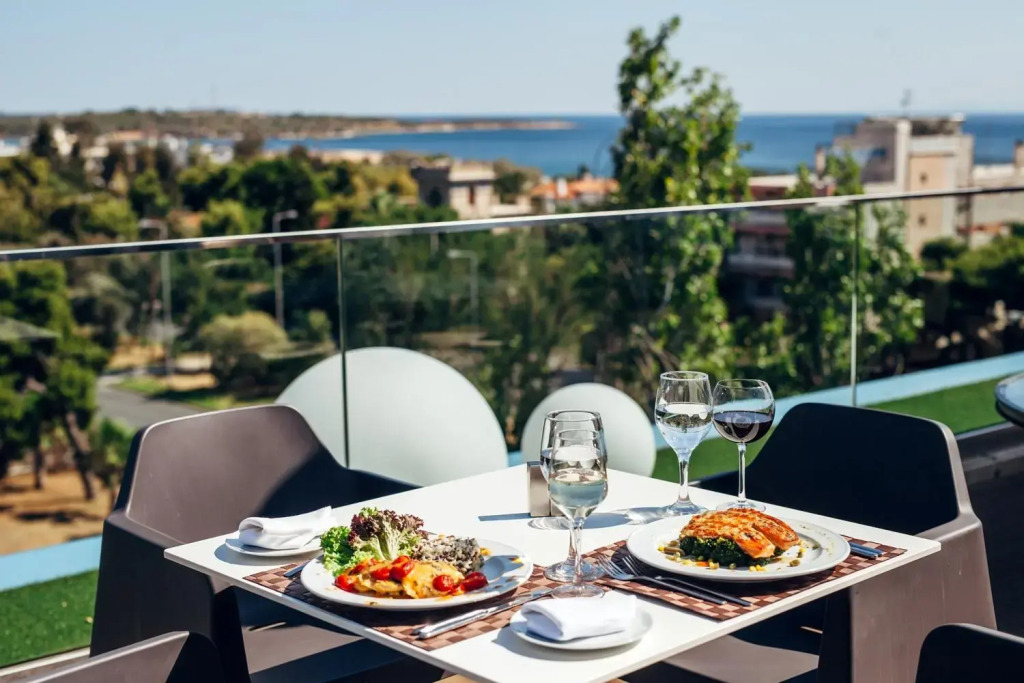 Emmantina Hotel