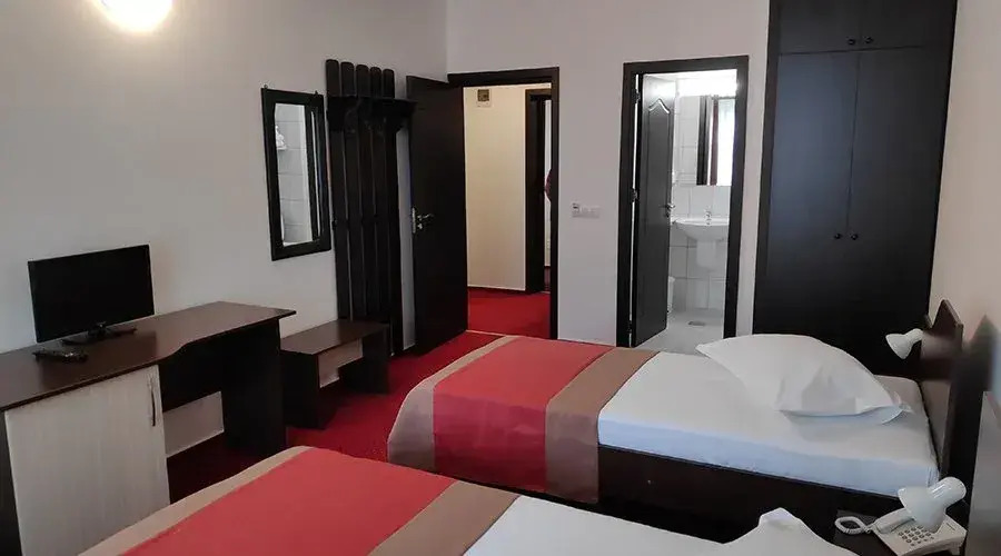 Hostel Caliman